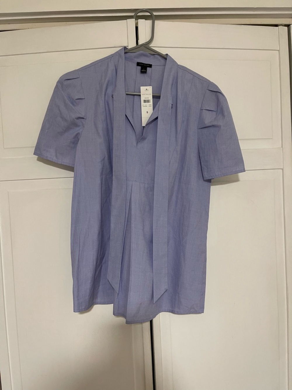 Ann Taylor Short Sleeve Tie Blouse